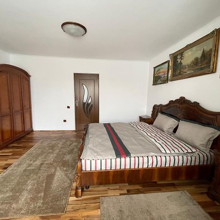 M & I Apartment 3 Тыргу-Муреш Экстерьер фото