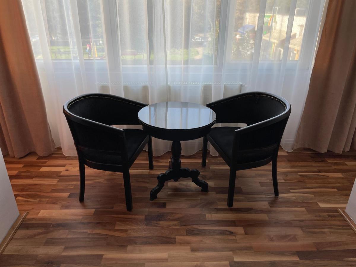 M & I Apartment 3 Тыргу-Муреш Экстерьер фото
